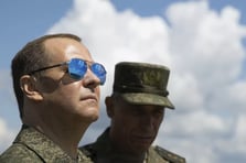 Trump'ın Rusya'ya tarifeyle gözdağına Kremlin'den küçümseyici yanıt