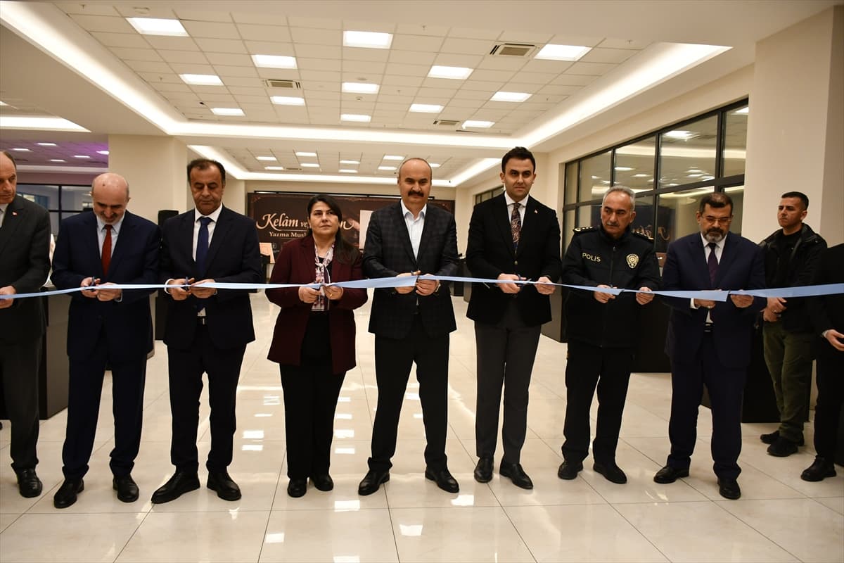 El yazması Kur’an-ı Kerimler sergide buluştu