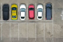 İstanbul apartmanlarında otopark krizi giderek büyüyor