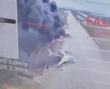 Ukrayna, Rusya'nın stratejik bombardıman üslerine FPV drone sürüsüyle saldırdı