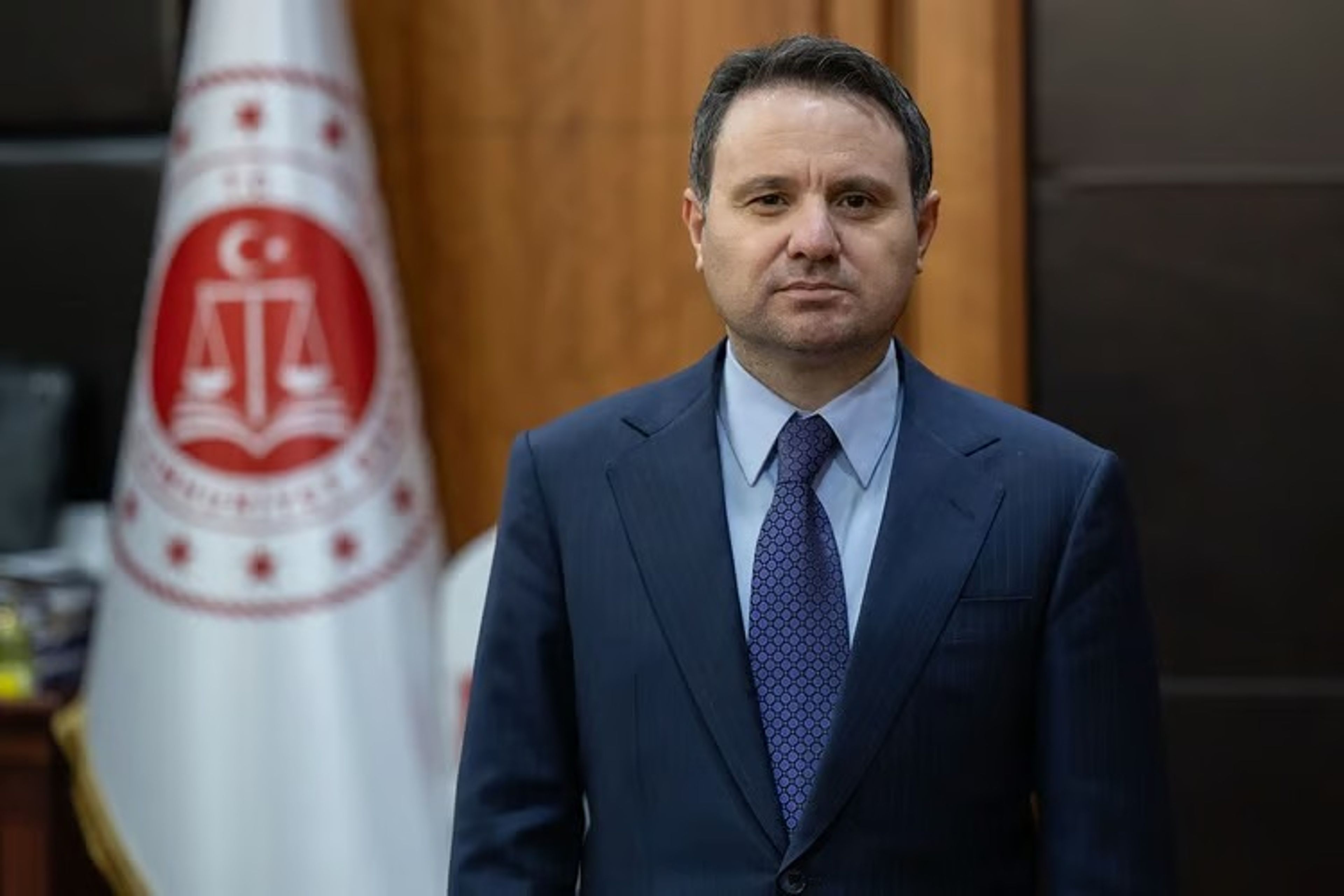 Adalet Bakanlığı görevine atanan Akın Gürlek kimdir?