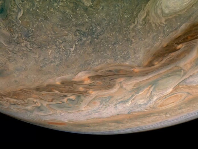 Jüpiter'in yaşı ortaya çıktı