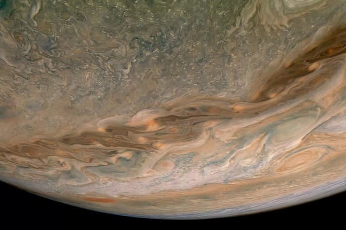 Jüpiter'in yaşı ortaya çıktı