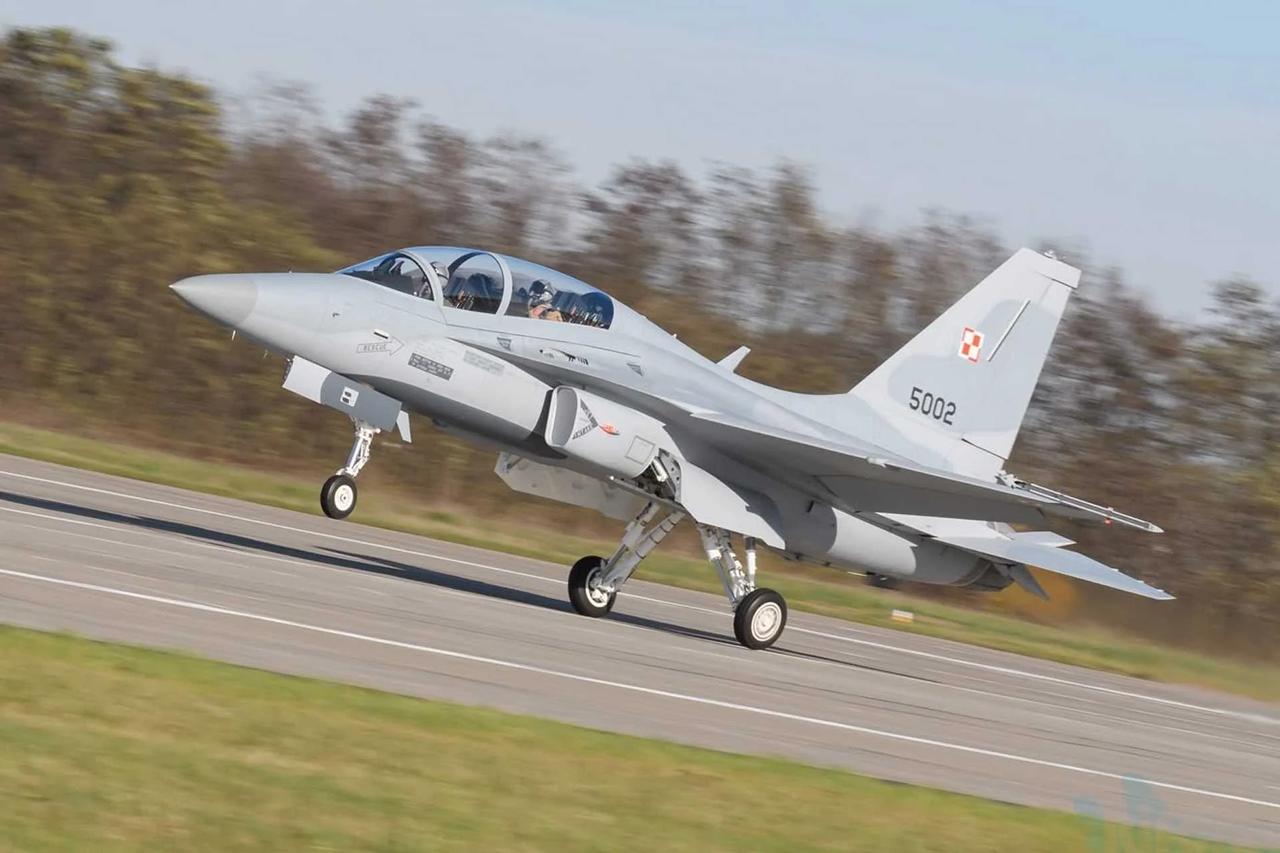 Polonya, 12 adet FA-50GF savaş uçağını hava savunma görevine aldı