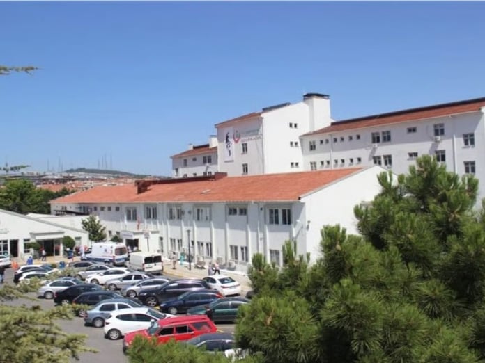 Üsküdar Devlet Hastanesinde rüşvet skandalı: 2 doktor gözaltında