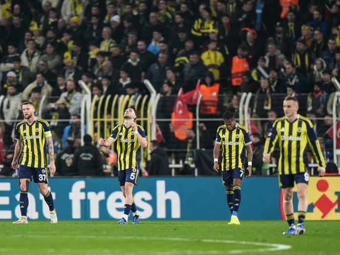 Kadıköy'de namağlup seri son buldu: Fenerbahçe evindeki ilk yenilgisini Aston Villa’dan aldı