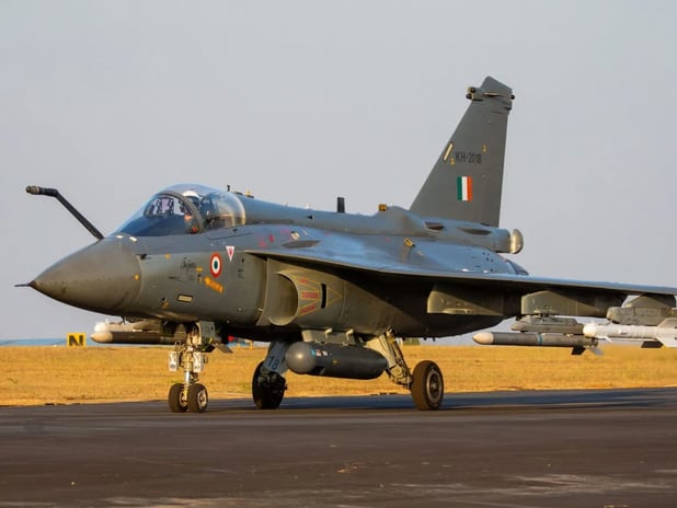 Hindistan, yerli savaş uçakları için ikinci GE-F404 motorunu teslim aldı