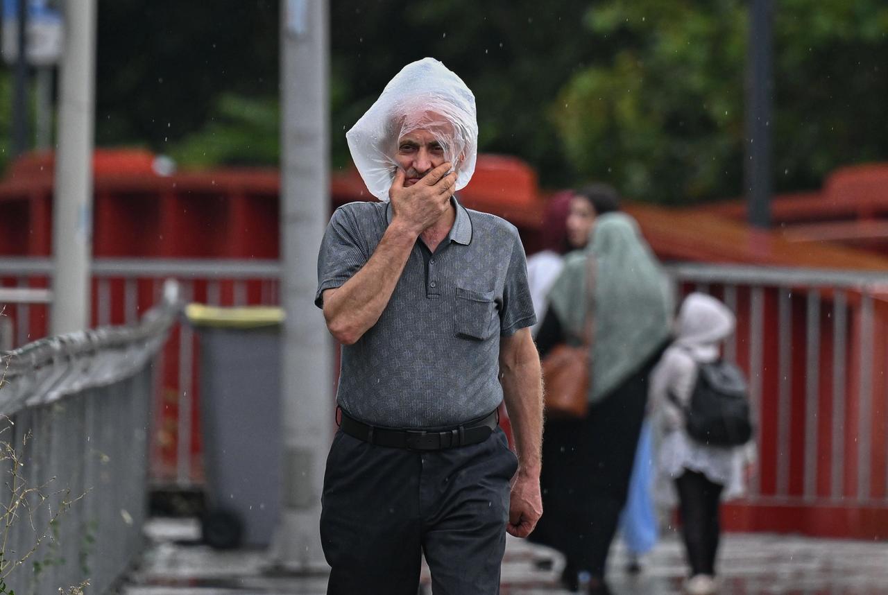 Türkiye geneline Balkanlar soğuğu geliyor: Hafta sonu hava nasıl olacak?
