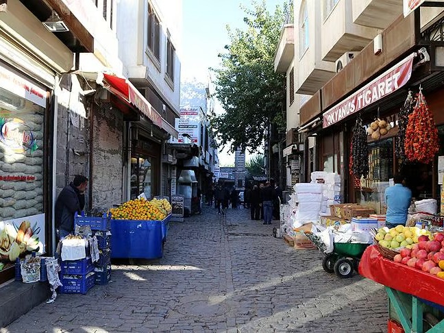300 bin esnaf gerçek usulde vergilendirmeye geçecek: MHP'den tepki