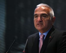 Turizmde ilk 9 ayda 50 milyar dolar gelir elde edildi