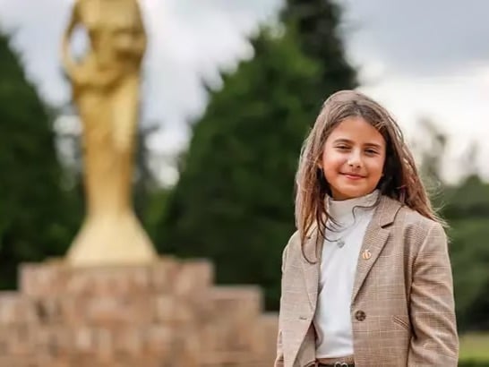 10 yaşındaki Defne, ilk sinema filmiyle Altın Portakal’da