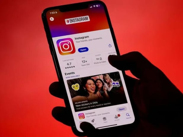 Instagram aylık 3 milyar kullanıcıya ulaştı