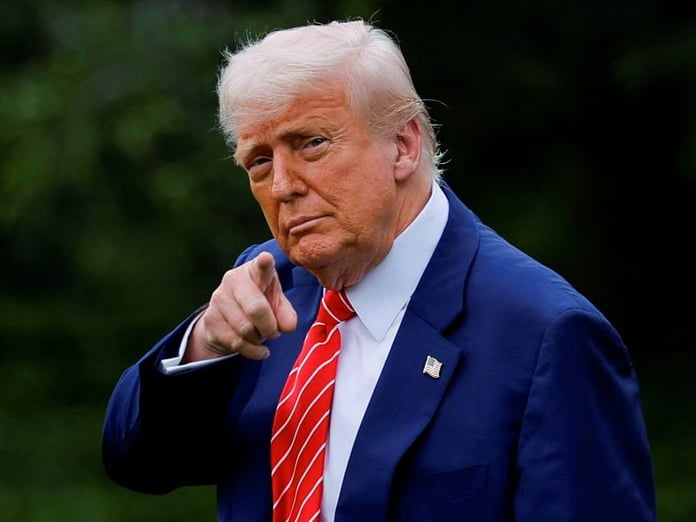 Trump'tan 2 bin dolarlık müjde: Gümrük gelirlerinin bir kısmı halkın cebine girecek