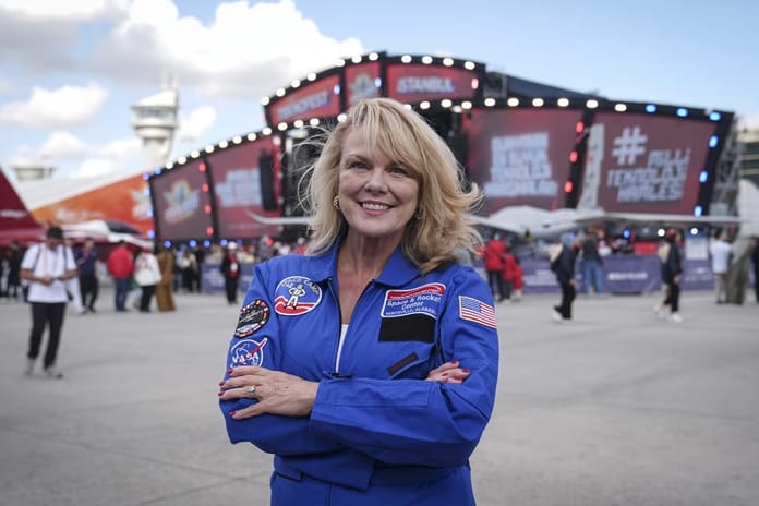 Eski NASA Yöneticisi Robinson'dan TEKNOFEST'e ve Türkiye'nin uzay çalışmalarına övgü