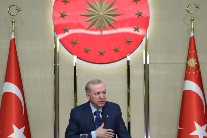 Cumhurbaşkanı Erdoğan'dan güvenlik güçleri iftarında terörsüz Türkiye mesajı