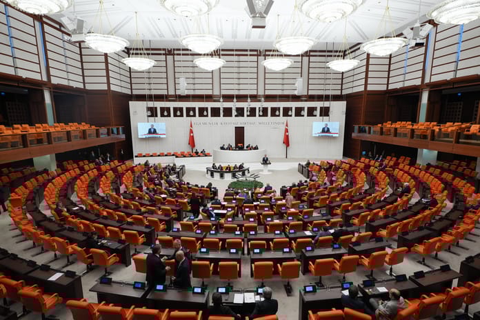 TBMM Başkanı seçildi: Numan Kurtulmuş göreve devam ediyor!