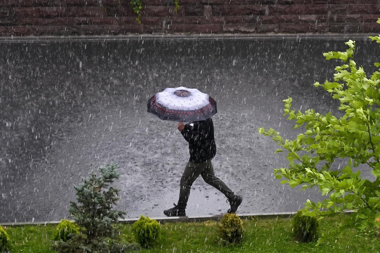 Meteoroloji’den son dakika uyarısı: Şiddetli sağanak ve soğuklar geliyor