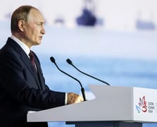 Putin'den Ukrayna konusunda kritik açıklamalar