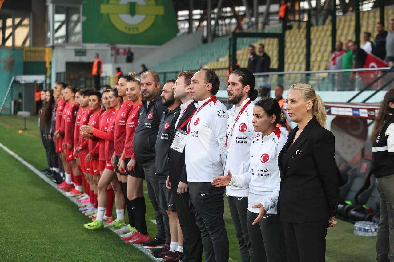 A Milli Kadın Futbol Takımı son maçına çıkıyor