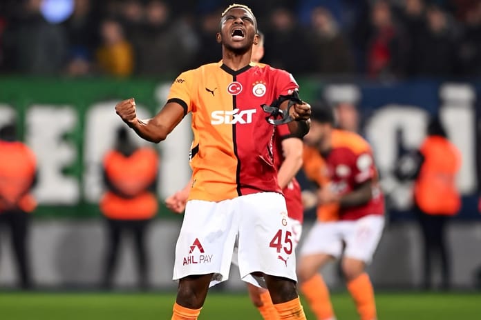 Victor Osimhen'in Galatasaray'a transferi için İstanbul temasları başlıyor