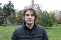 Yanlışlıkla hesabına gönderilen 2,3 milyon TL'yi iade eden akademisyen: Dürüstlük yaptım gibi görmüyorum