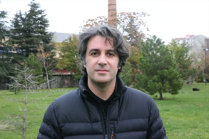 Yanlışlıkla hesabına gönderilen 2,3 milyon TL'yi iade eden akademisyen: Dürüstlük yaptım gibi görmüyorum