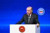 Cumhurbaşkanı Erdoğan: 86 milyonun kılına zarar gelmemesi için ne gerekiyorsa yapıyoruz