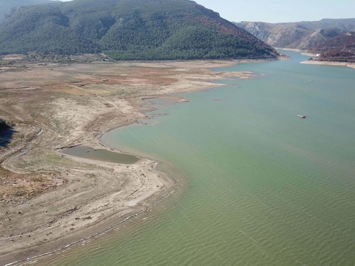 İzmir’de su krizi derinleşiyor: Tahtalı Barajı'nda su seviyesi yüzde 1'in altına düştü