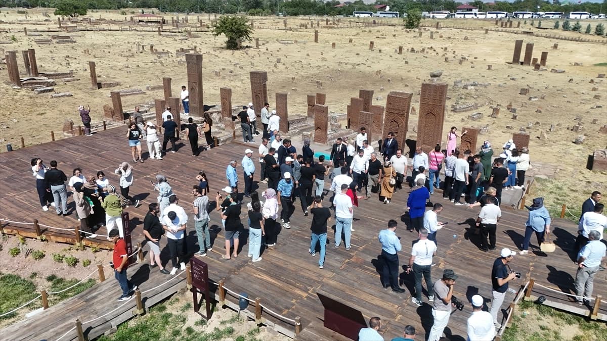 Selçuklu Meydan Mezarlığı, Malazgirt Zaferi'nin 955. yılında ziyaret edildi