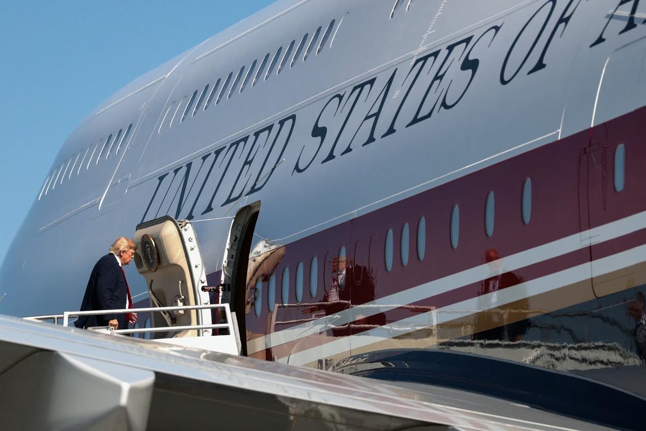 Trump Ankara'dan dönerken gizli uçuş planı devreye sokuldu