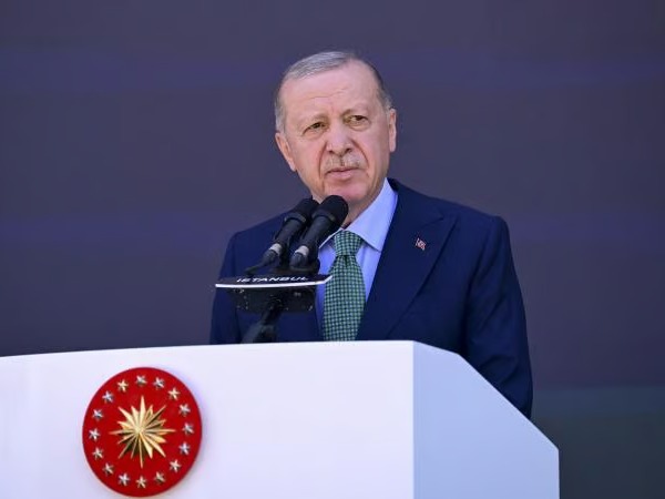 Cumhurbaşkanı Erdoğan'dan Ayasofya'nın açılış yıldönümüne özel mesaj