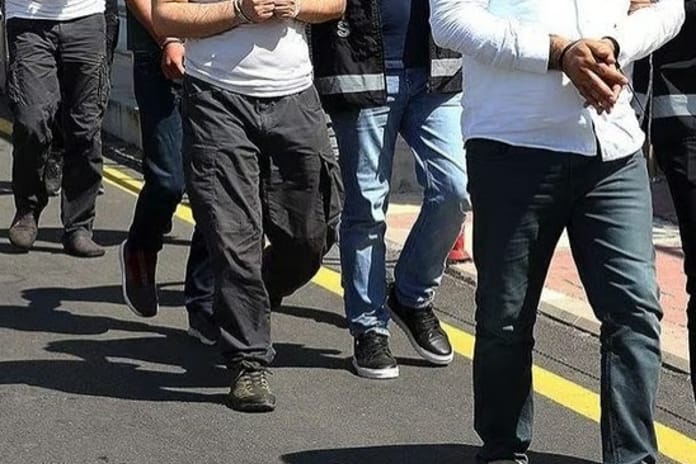 İzmir saldırısında gözaltına alınan 16 şüpheli serbest bırakıldı