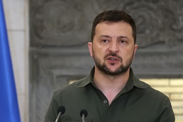 Zelenskiy'den Putin'e sert yanıt: Teröristin başkentine gitmem