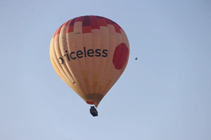 Çengdu'dan Peribacalarına uzanan yolculuk