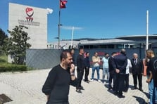 TFF'nin  yaş sınırı kararına tepkiler çığ gibi büyüyor: Futbolcular Riva'ya yürüdü
