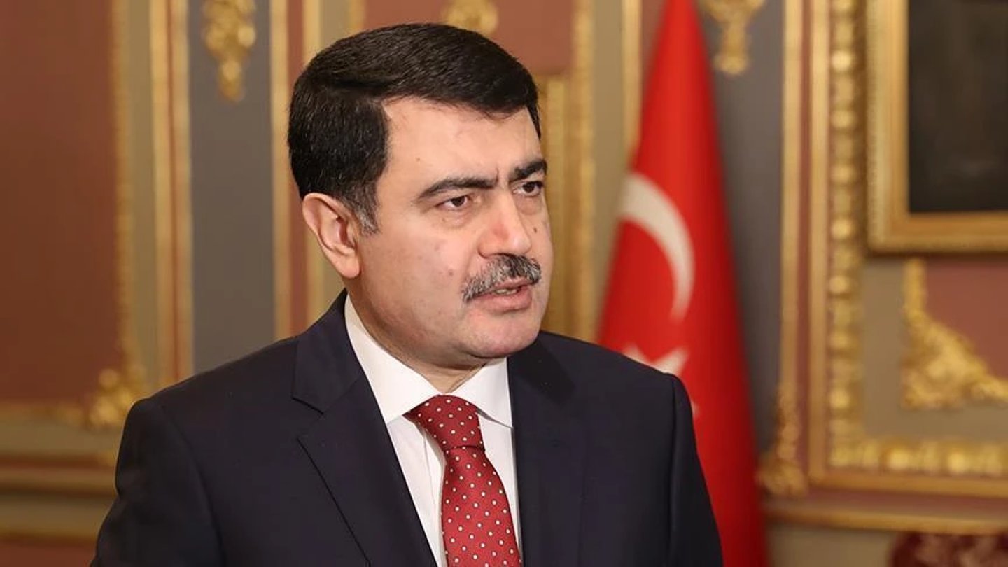 Vasip Şahin