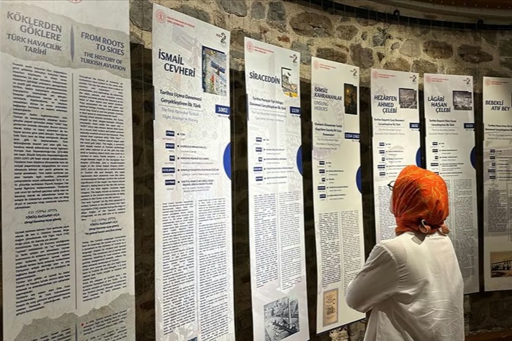Galata’daki yeni sergi Gezeravcı’nın katılımıyla açıldı