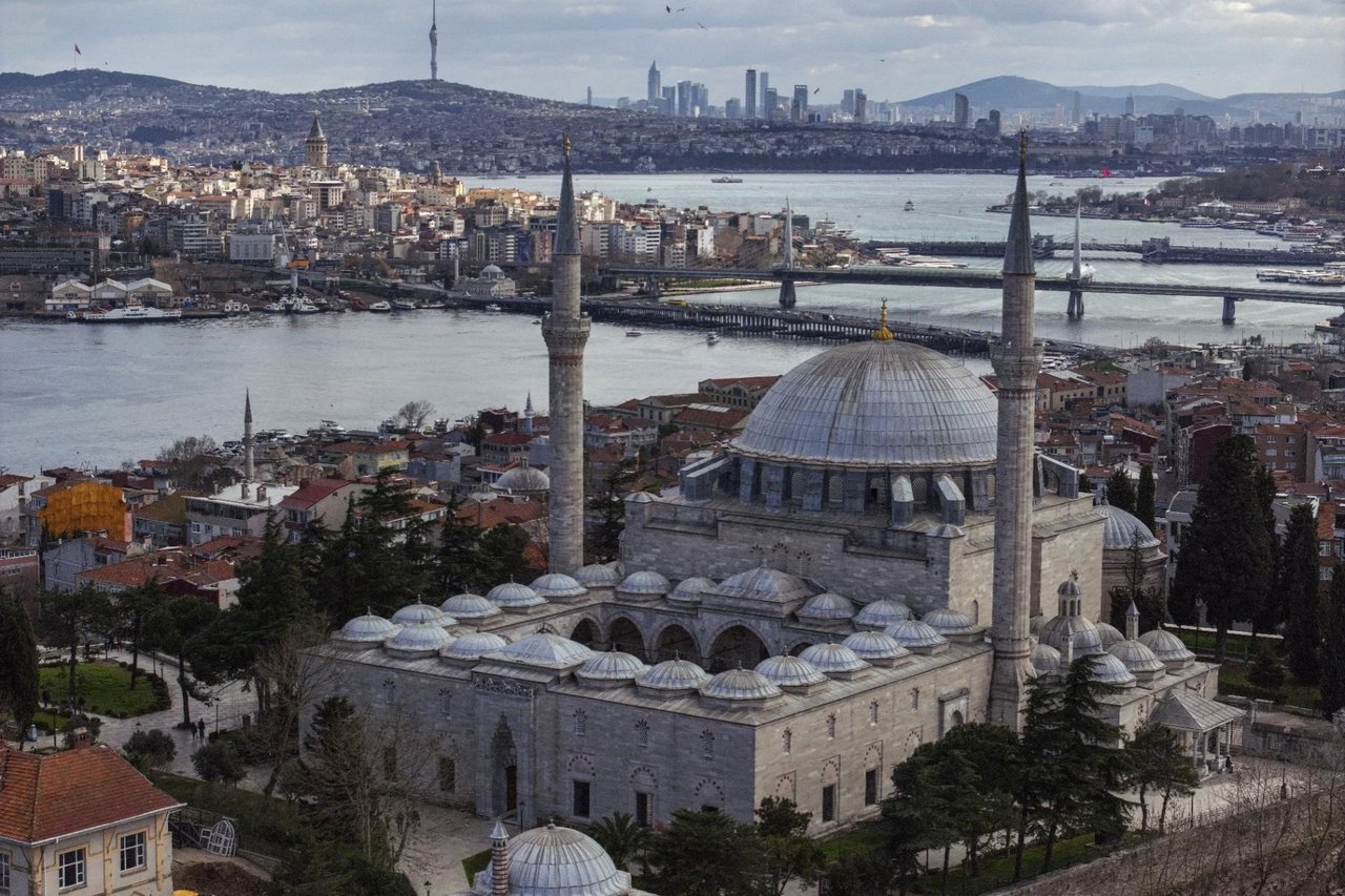 Bugün İstanbul'da iftar saat kaçta? 13 Mart