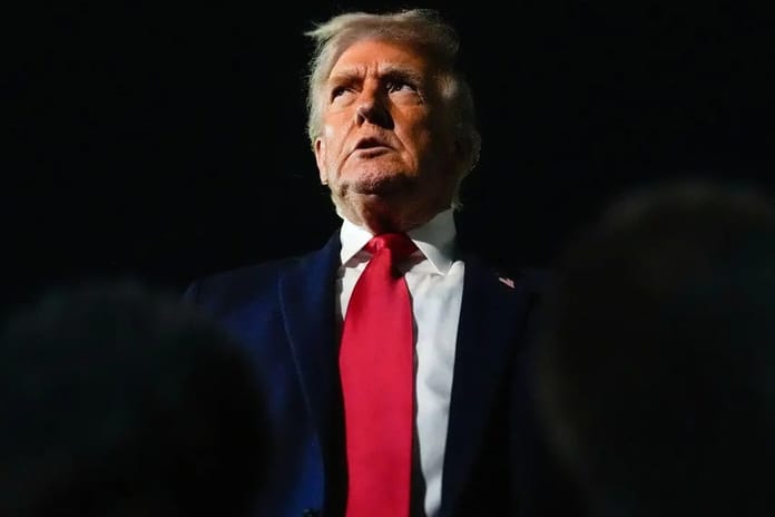 İngiltere Dışişleri Bakanlığı'ndan Trump'a üs cevabı