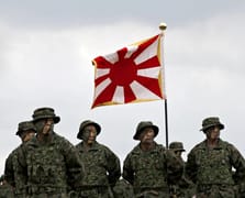 Japonya tarihinin en büyük savunma bütçesini onayladı