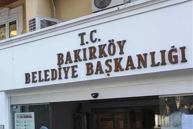 Bakırköy Belediyesi'ne operasyon: Onlarca üst düzey gözaltı