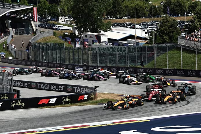 Red Bull Ring'de büyük sürpriz: Lando Norris zafere ulaştı, Piastri podyumda; Max Verstappen ilk turda yarış dışı kalınca klasman karıştı