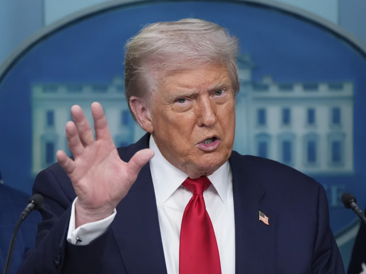 U.S. and China Extend Trade Truce for 90 Days