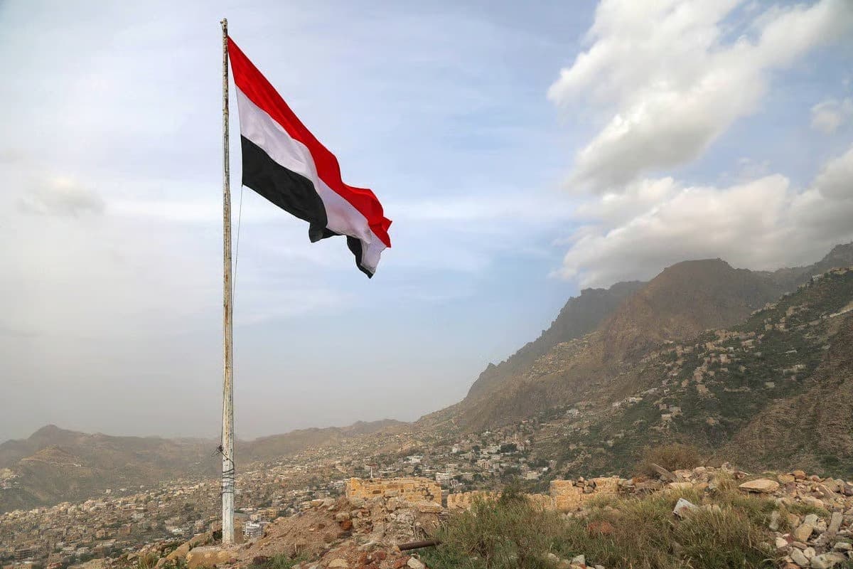 Yemen'den İran uçağına izin yok