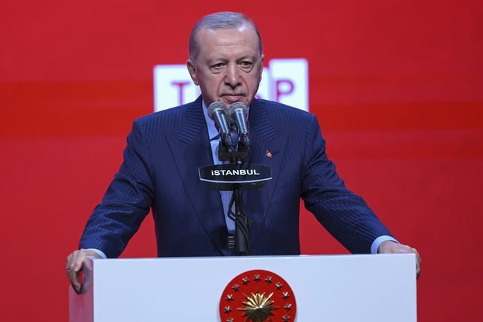 Cumhurbaşkanı Erdoğan'dan Özgür Özel'e 500 bin TL'lik tazminat davası