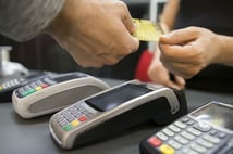 Sadece asgarisini ödeyenlere kritik uyarı: Kredi kartlarında o süreyi kaçıran icralık olacak!