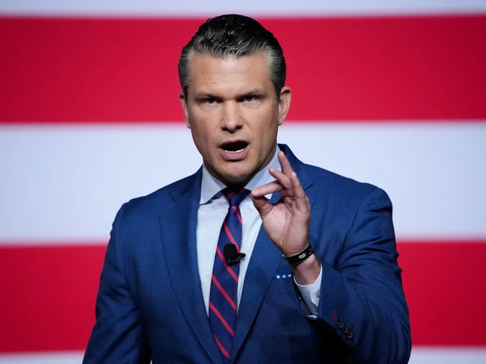 Savaş Bakanı Hegseth: ABD savaş pozisyonuna dönüyor