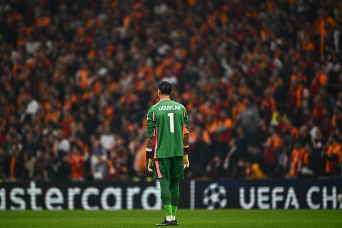 Uğurcan Çakır'ın duygusal maçı