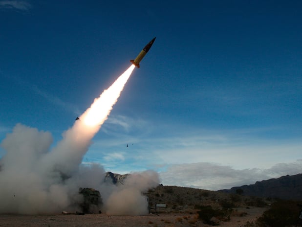 Ukrayna, yerli balistik füzesini test ediyor