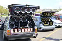 Modifiye tutkunlarına kötü haber! O sistemlerin cezası 21 bin TL oldu!